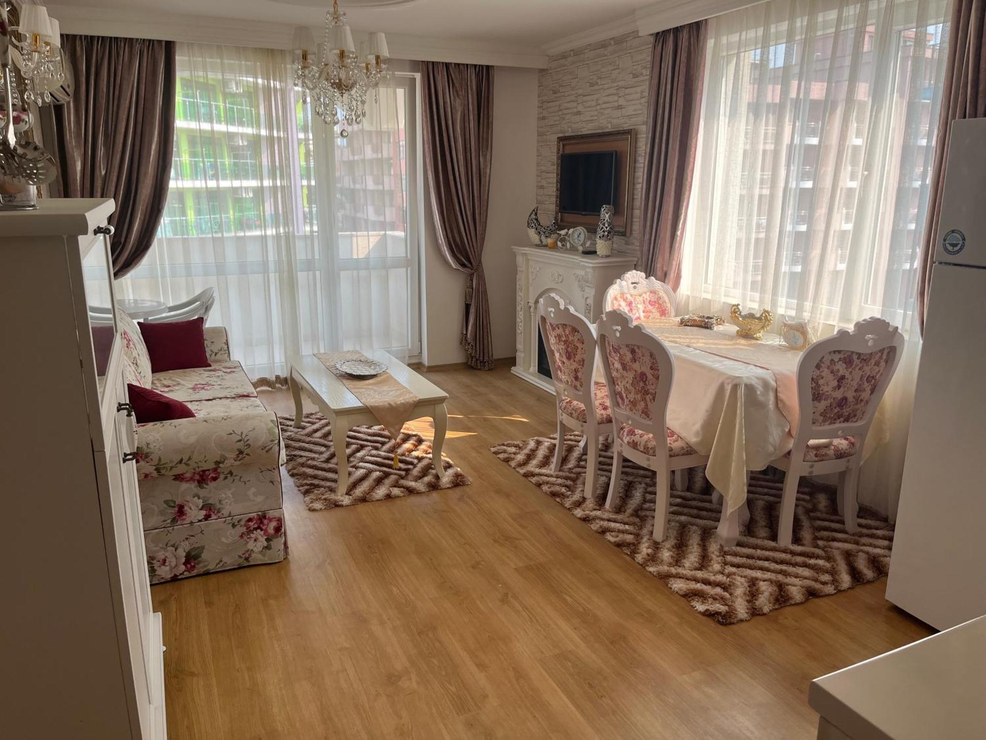 Apart Sweet Homes 5 - Apartments For Guests Pantai Sunny Bagian luar foto